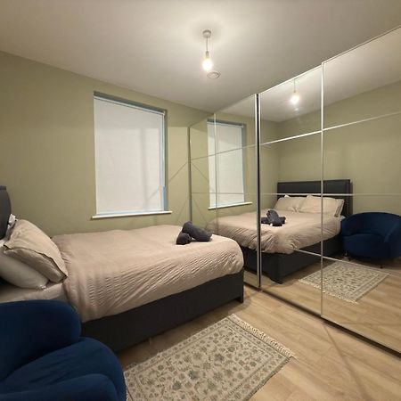 West London Luxury Oasis, Ealing Broadway - Best Location!!! エクステリア 写真